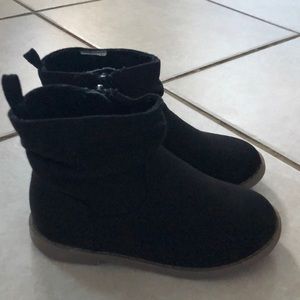 Old navy boots